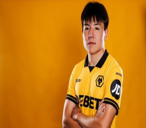 国足冲四形,势紧张,三强争锋激,澳门金沙娱乐官网,澳门金沙娱乐官网官网,中国澳门金沙娱乐官网,澳门金沙娱乐官网入口