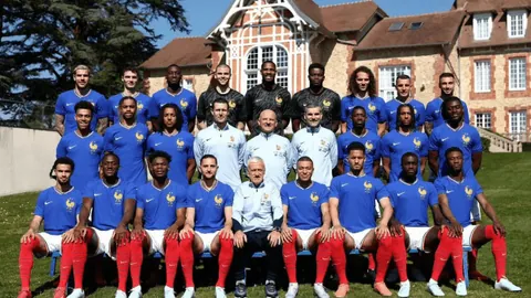 奥运冠军辅导，40羽球新星体验非凡夏令营